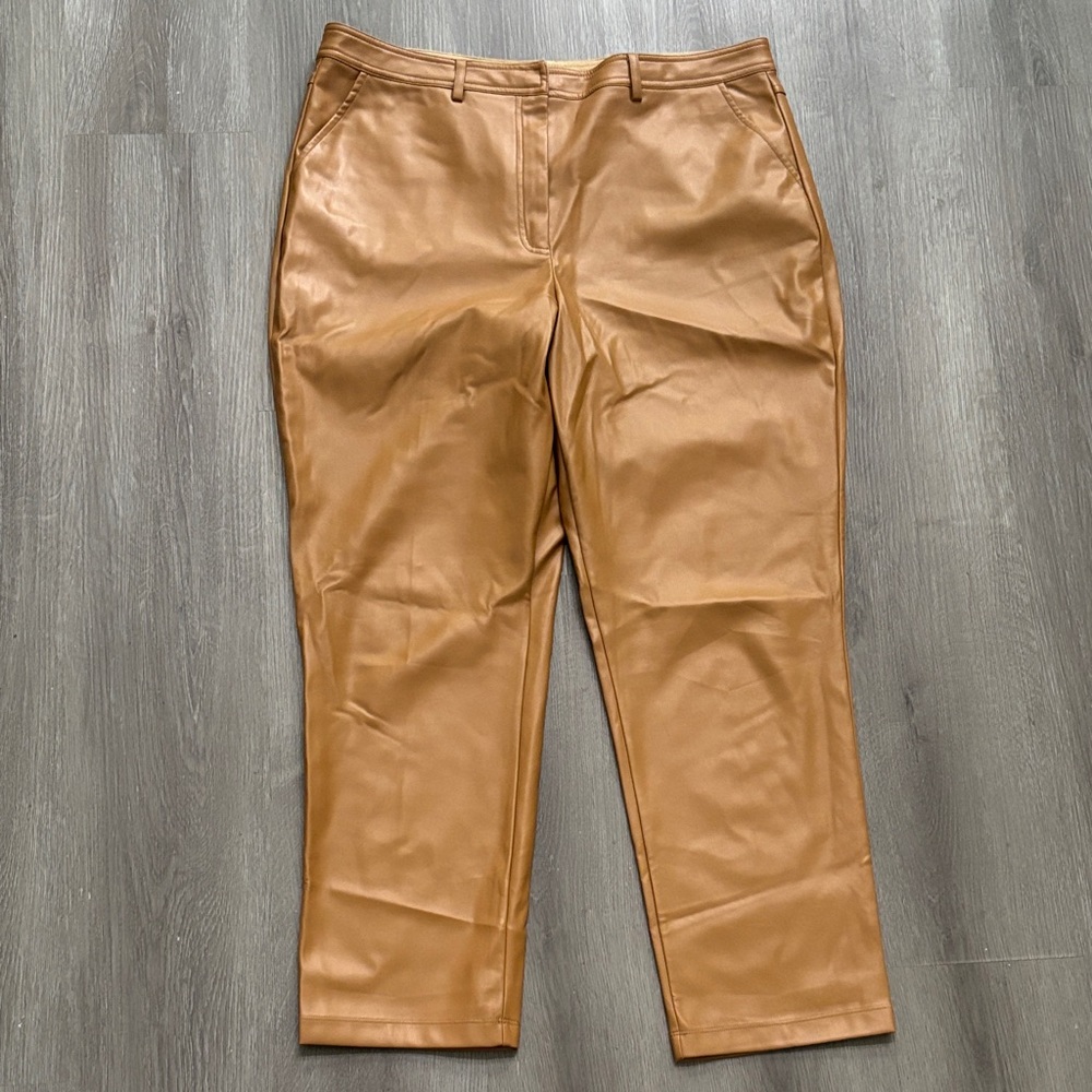 Halogen Women's Tan Straight Leg Pants
